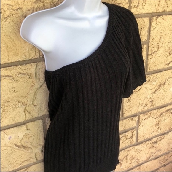 Top Blouse Off shoulder Black & Silver Glitter  
Cold Shoulder Sexy Night Out - Picture 4 of 8